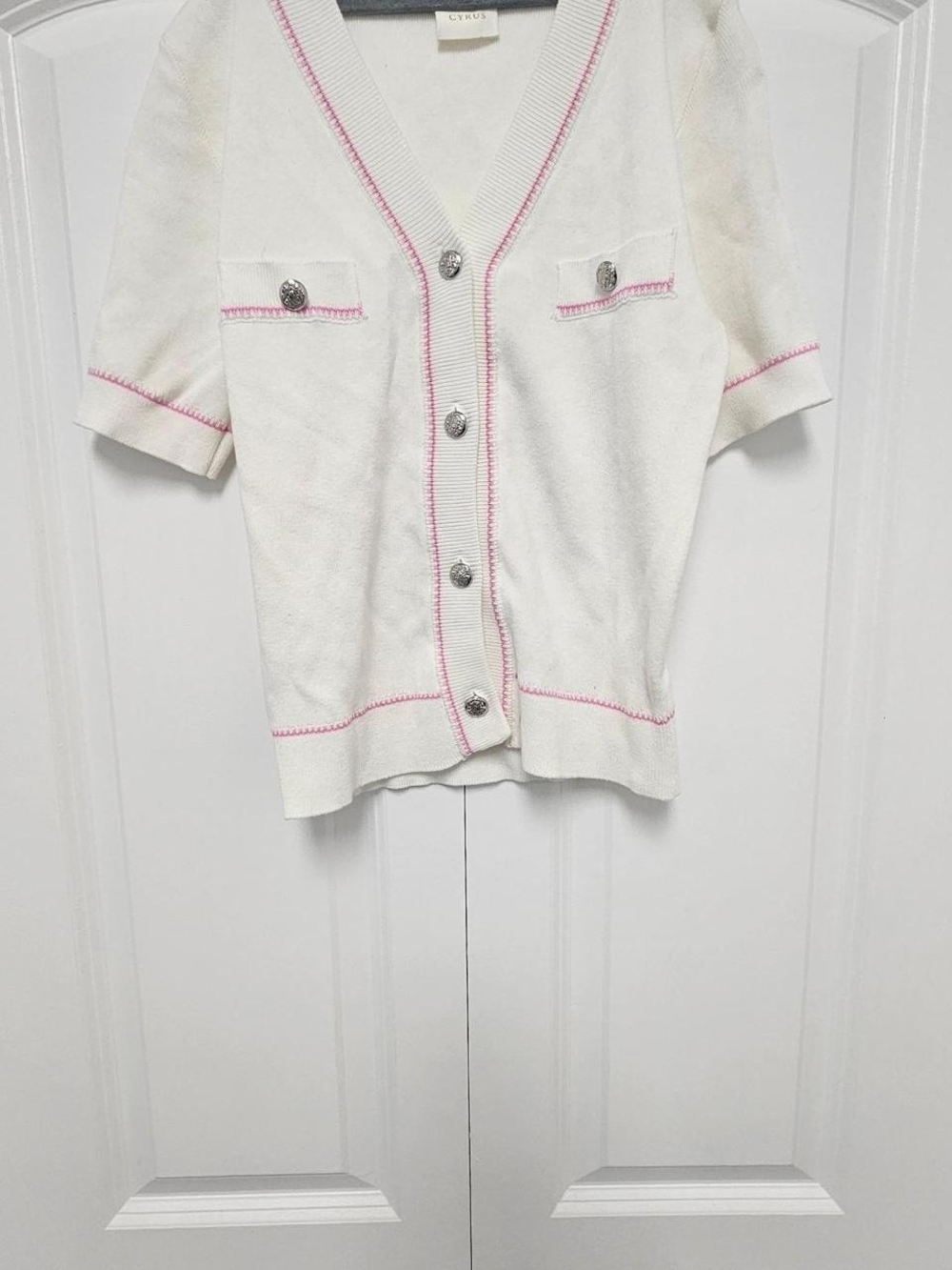 Cyrus Cream Short-Sleeve Cardigan with Pink Trim (With Free A GIFT)